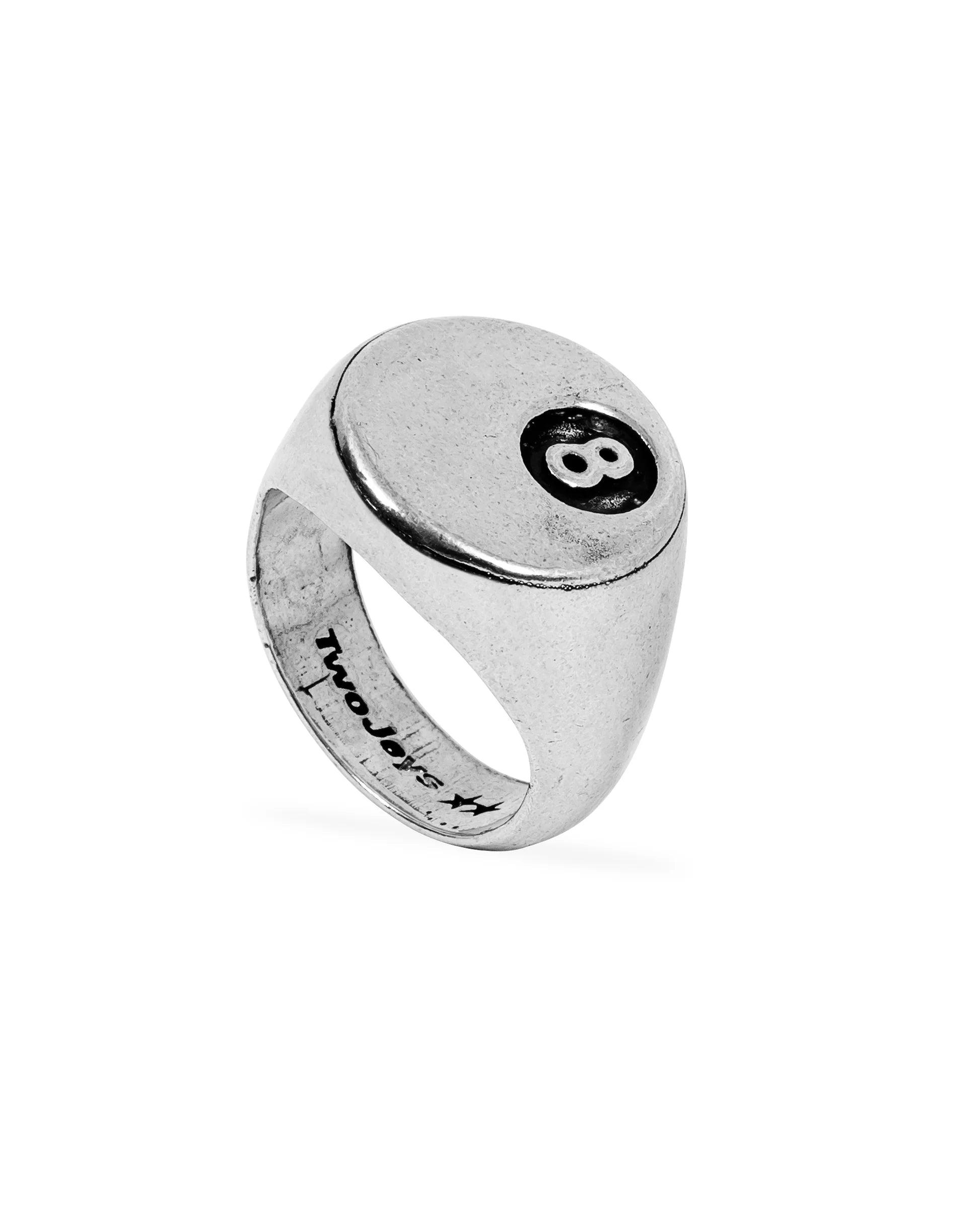 TwoJeys 8 ball Ring