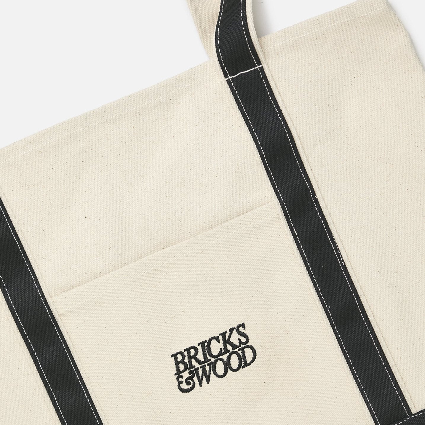 Bricks & Wood Boat Tote Black Antique White